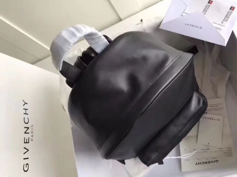 FashionForward Givenchy Backpacks 44943