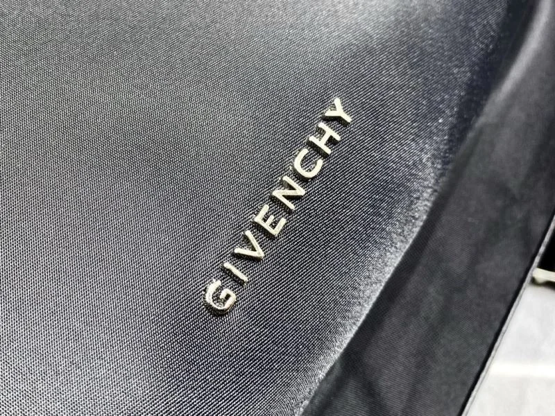 Givenchy Backpacks Sleek 44584