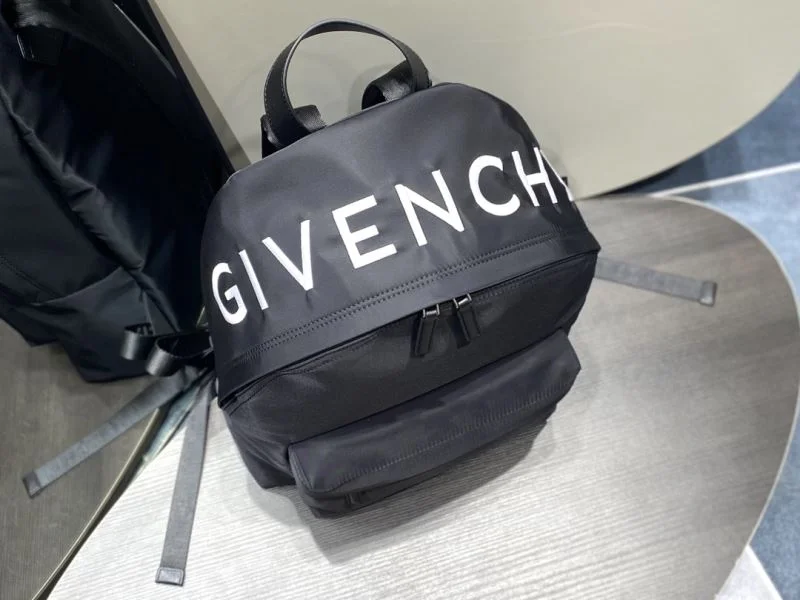Givenchy Backpacks Resilient 44578