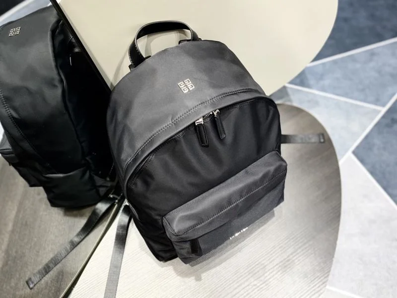 Givenchy Backpacks Cozy 44701