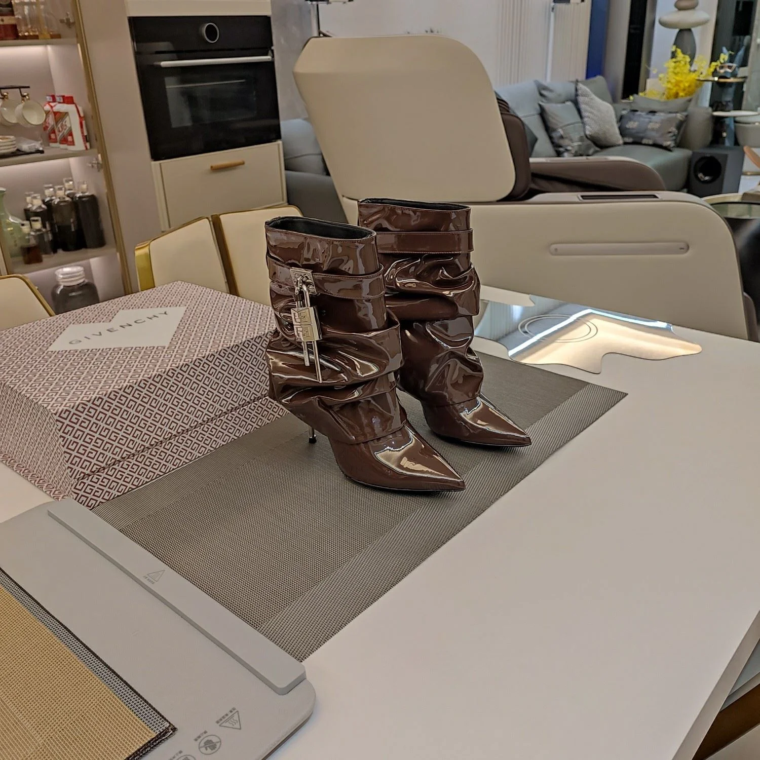 Youthful Givenchy Boots 8125