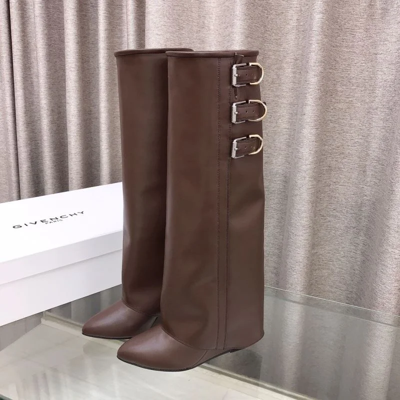 RelaxedFit Givenchy Boots 15718
