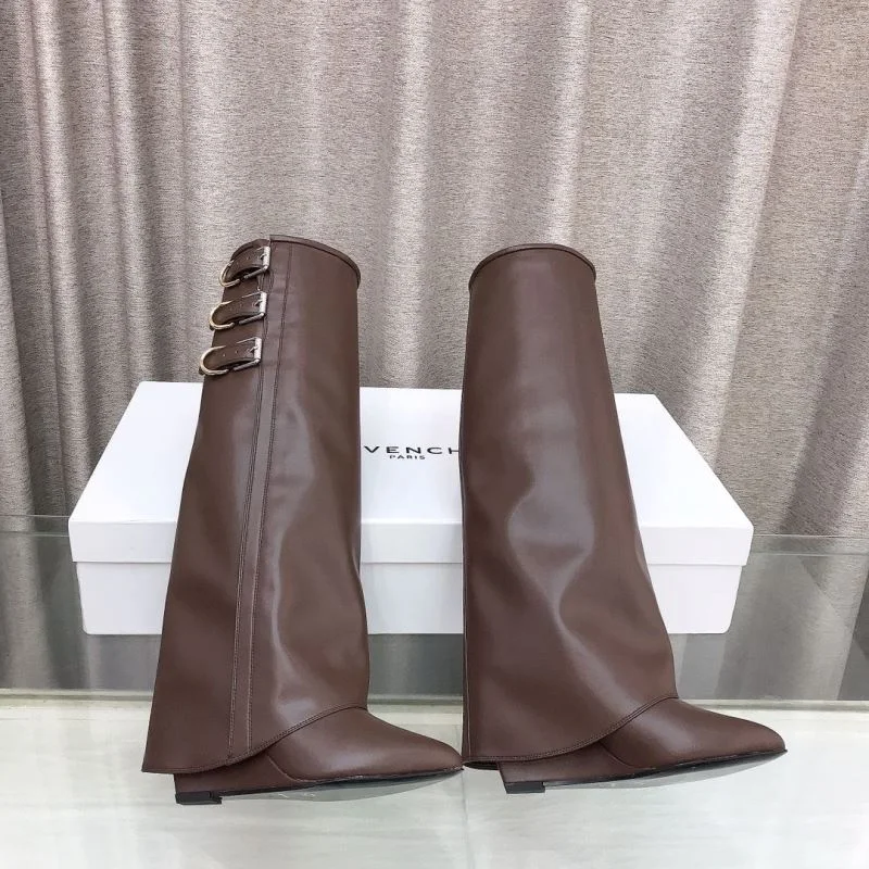 RelaxedFit Givenchy Boots 15718