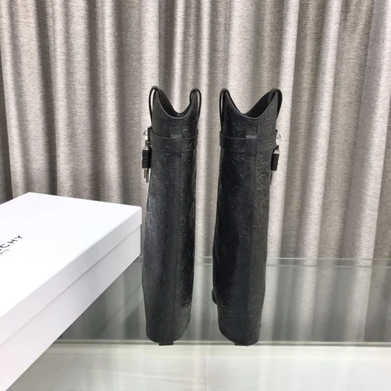 OnTrend Givenchy Boots 15717