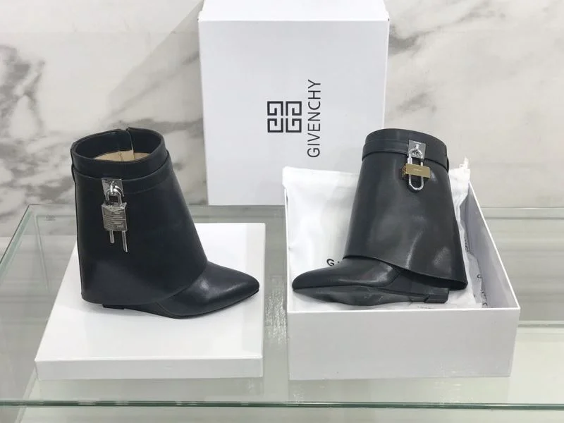 Affordable Givenchy Boots 15727