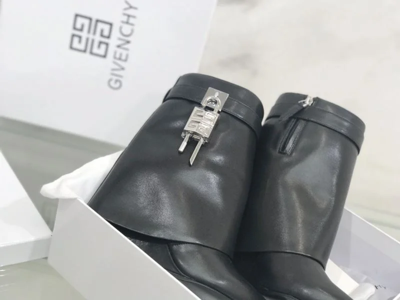 Affordable Givenchy Boots 15727