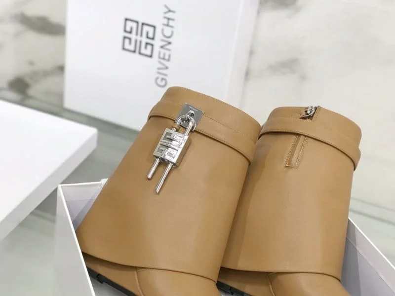 Breathable Givenchy Boots 15720