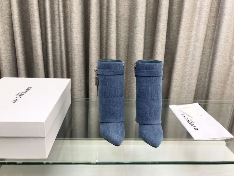 Givenchy Boots Compact 15705