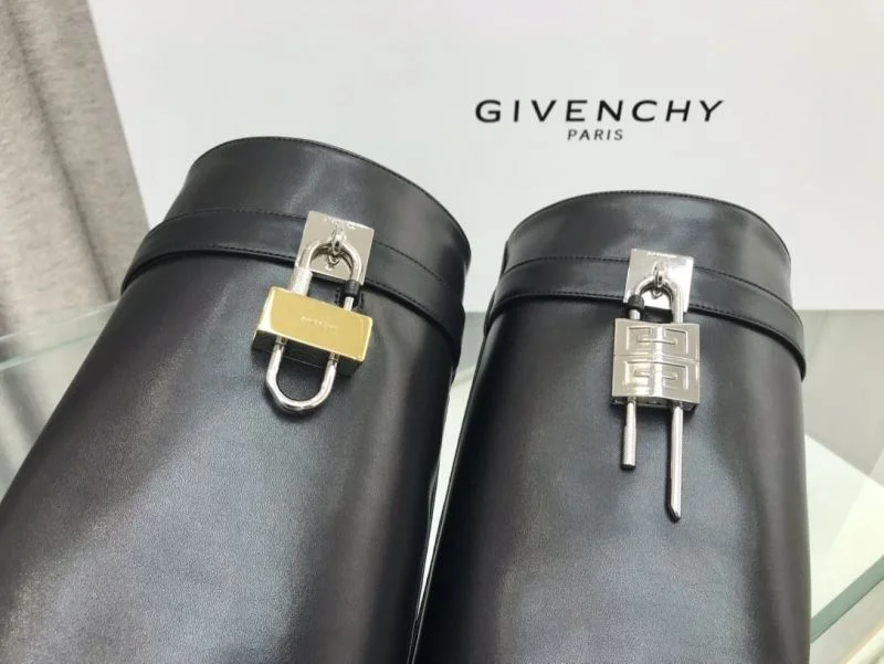 Neat Givenchy Boots 15703