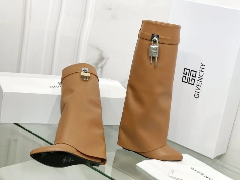 Packable Givenchy Boots 15710