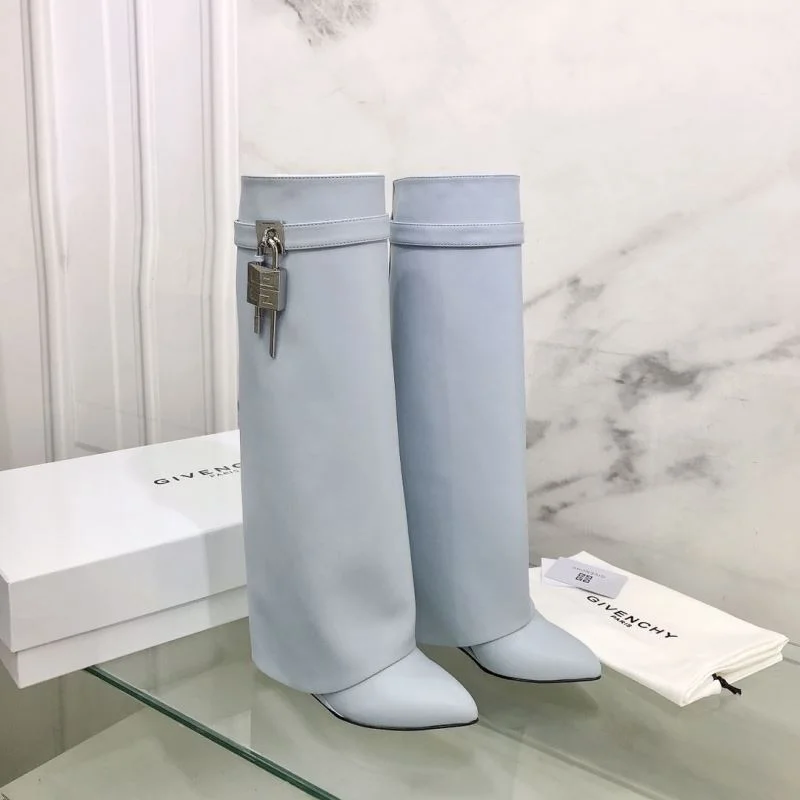 Minimalist Givenchy Boots 15750