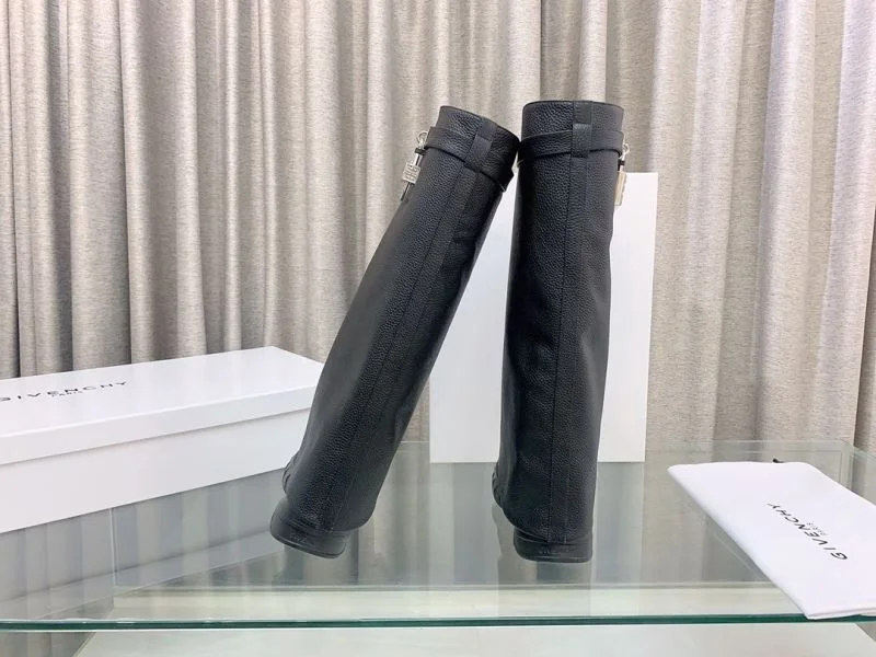 WellDesigned Givenchy Boots 15696