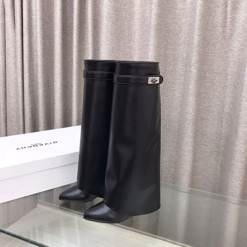 AllSeason Givenchy Boots 15690