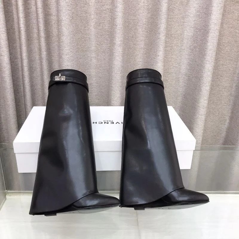 AllSeason Givenchy Boots 15690