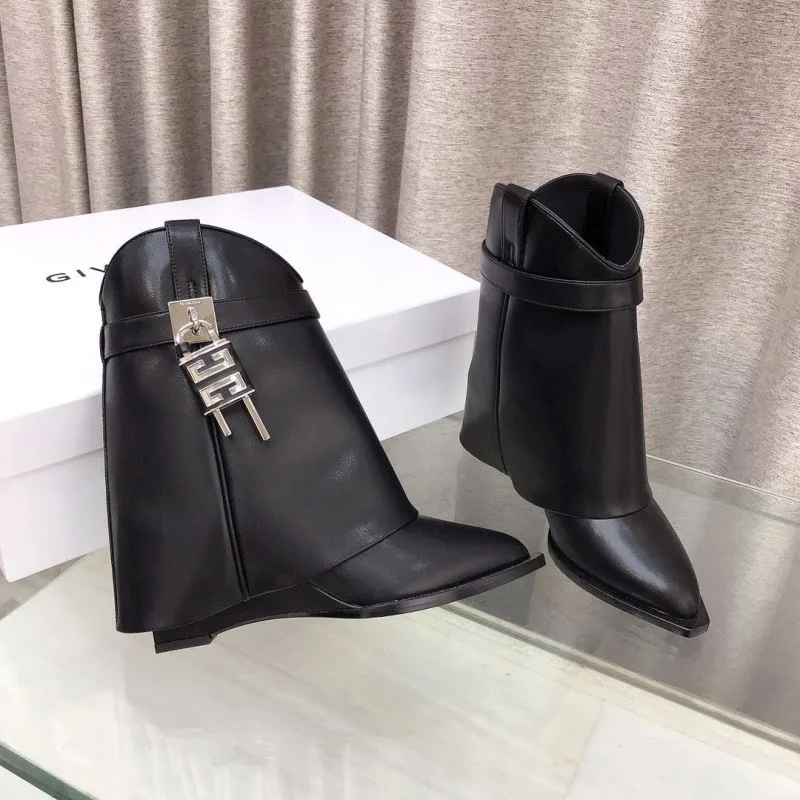 Reliable Givenchy Boots 15679