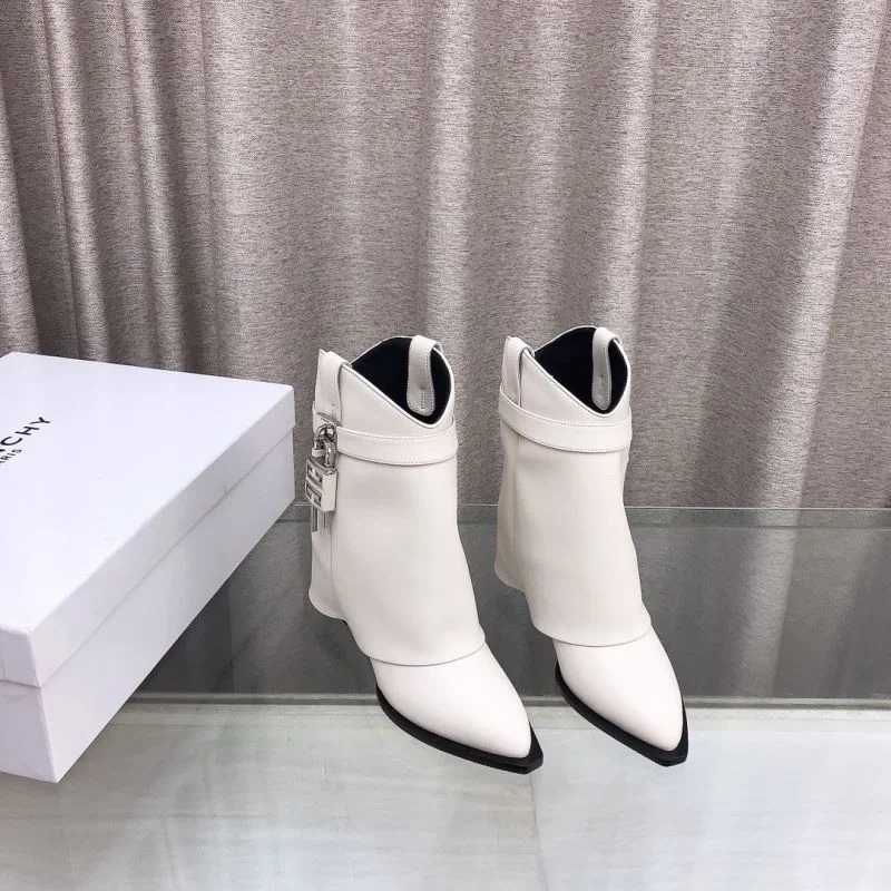 Efficient Givenchy Boots 15749