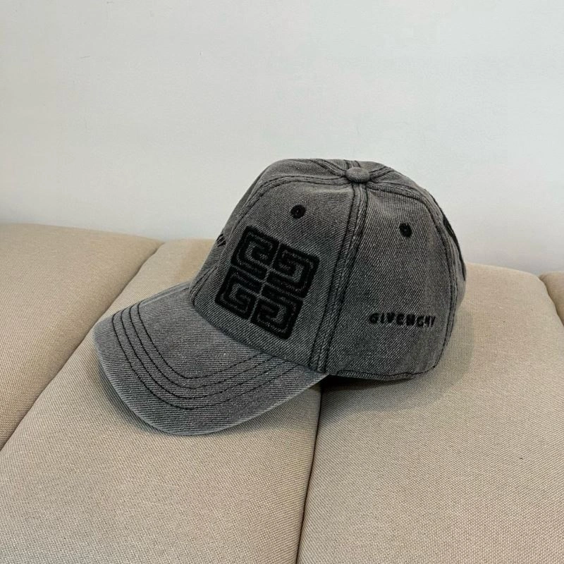 TravelReady Givenchy Caps 262071
