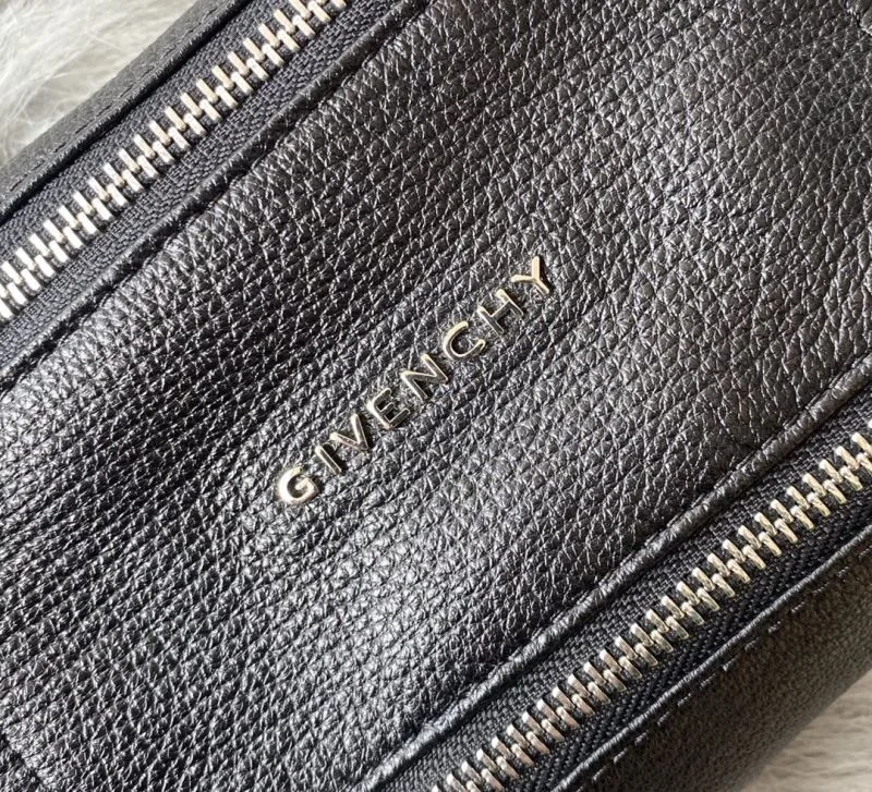Givenchy Clutch Bags Breathable 44932