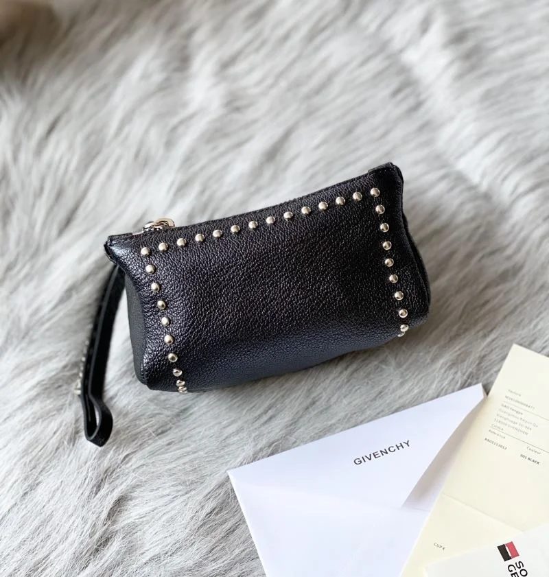 Snug Givenchy Clutch Bags 44930