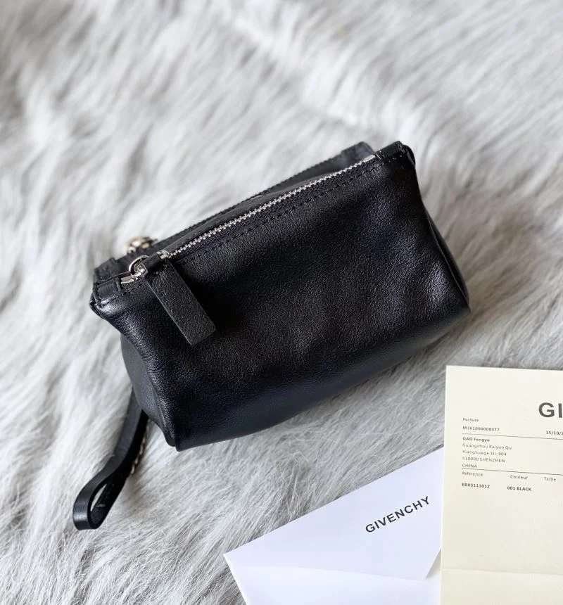 Sophisticated Givenchy Clutch Bags 44969
