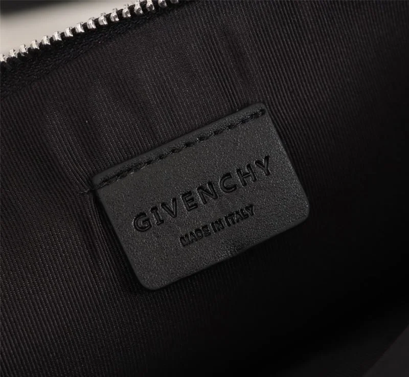 Givenchy Clutch Bags WellDesigned 44842