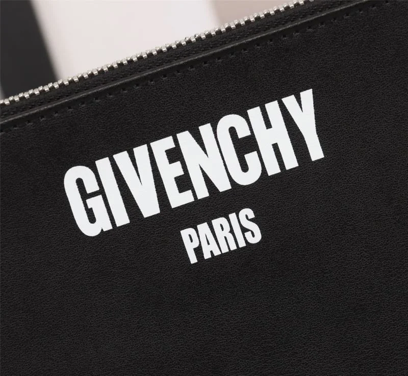 Givenchy Clutch Bags EasyCare 44833