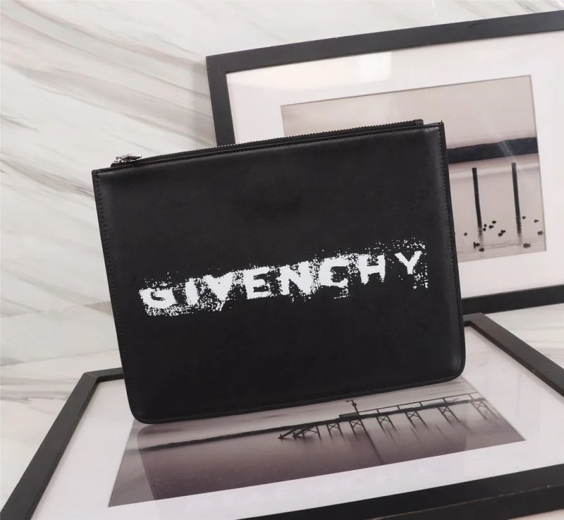 SoftTouch Givenchy Clutch Bags 44835