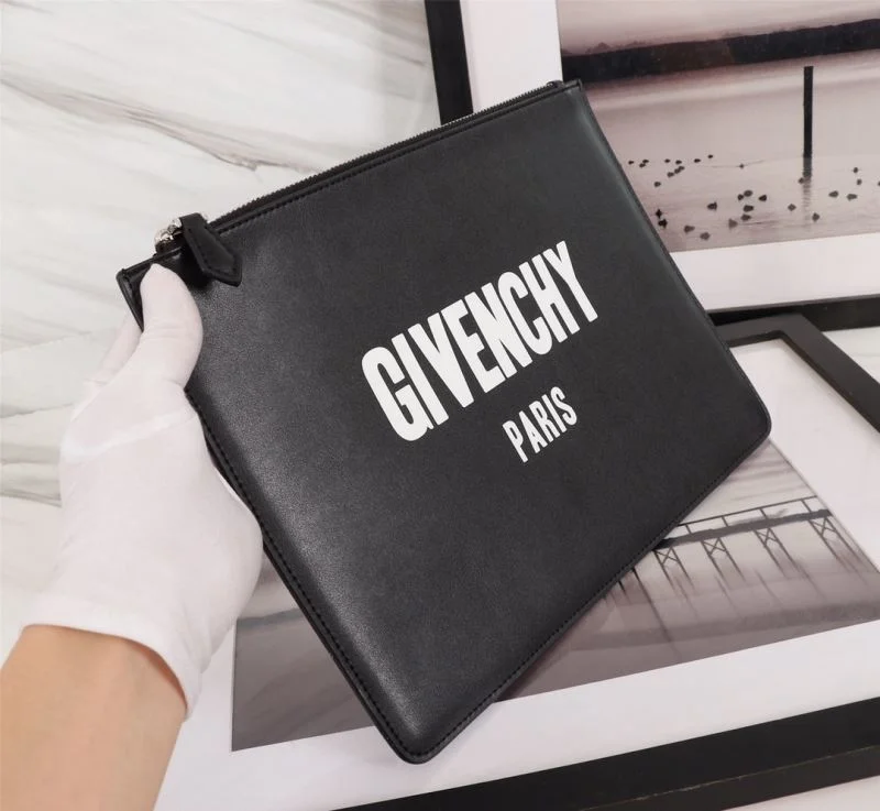 Reliable Givenchy Clutch Bags 44831
