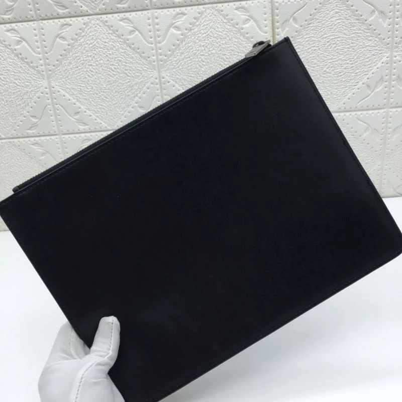 ModernLook Givenchy Clutch Bags 44827