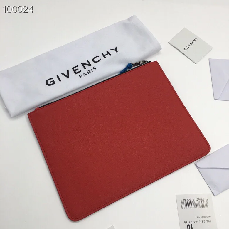 Breathable Givenchy Clutch Bags 44873