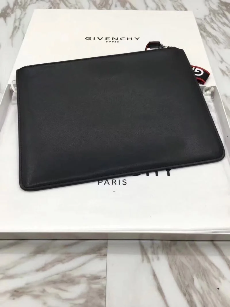 Youthful Givenchy Clutch Bags 44824