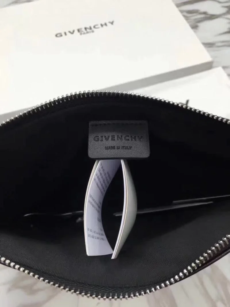 Youthful Givenchy Clutch Bags 44824