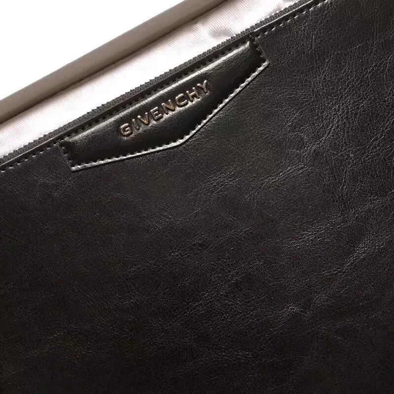 Bold Givenchy Clutch Bags 44825