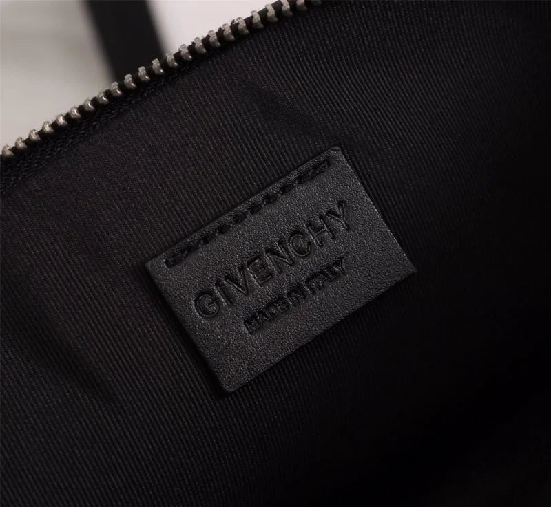 Givenchy Clutch Bags WellDesigned 44858