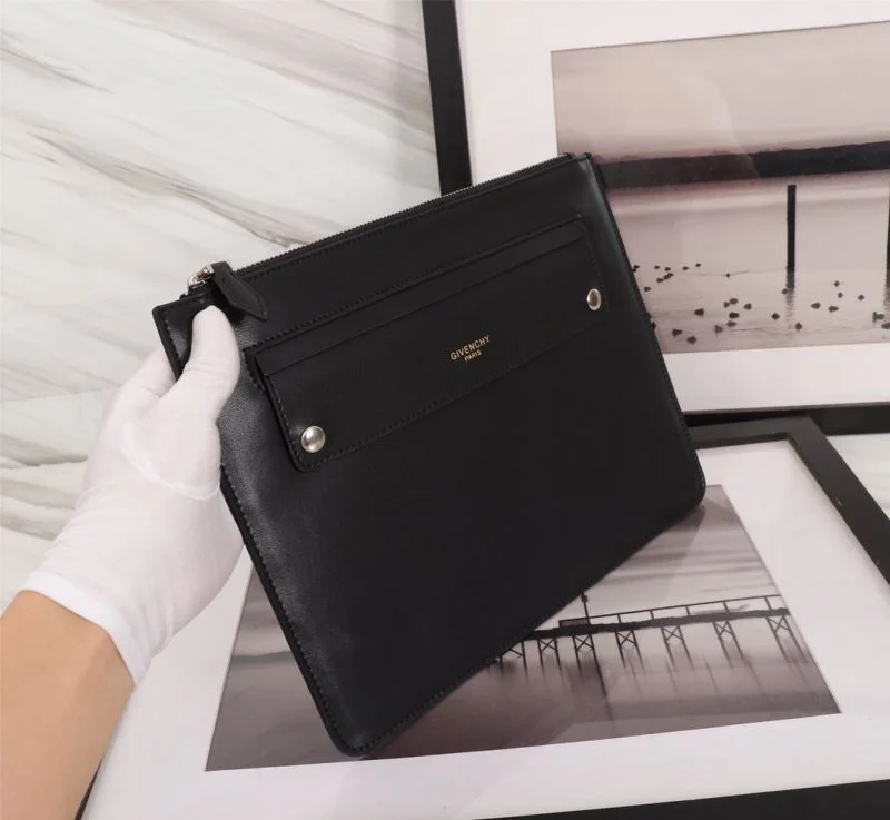 Packable Givenchy Clutch Bags 44855