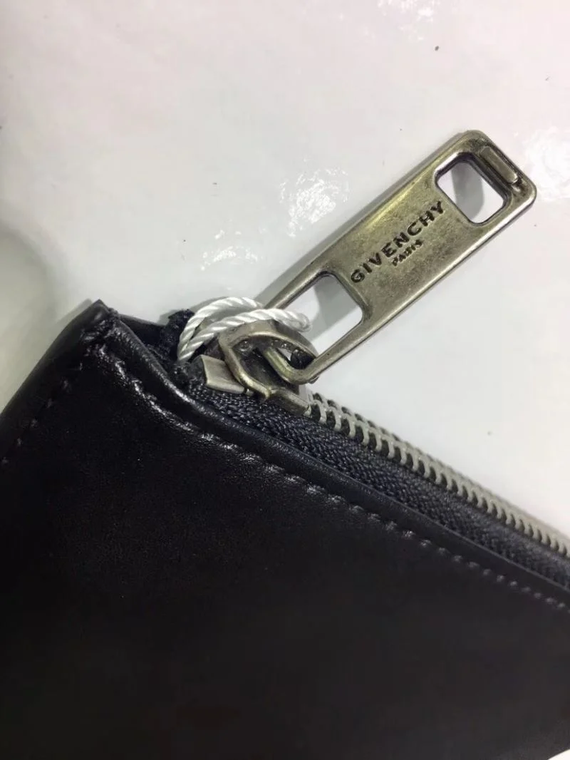Bright Givenchy Clutch Bags 44848