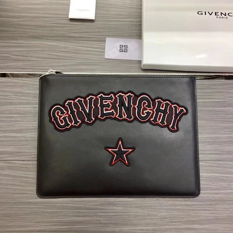 FastDry Givenchy Clutch Bags 44845