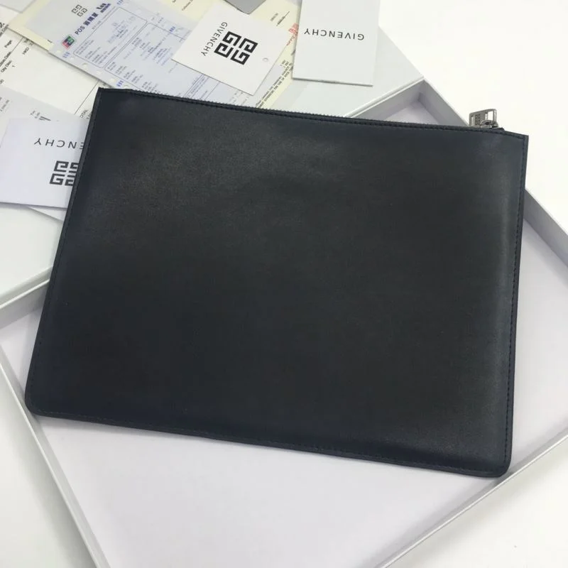 Effortless Givenchy Clutch Bags 44847