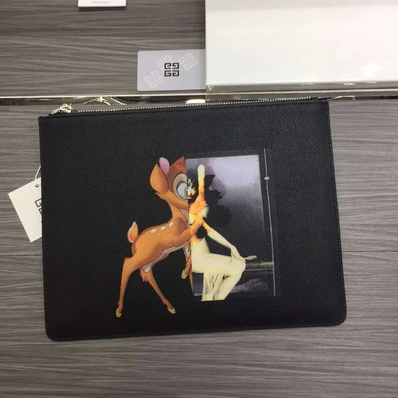 Breathable Givenchy Clutch Bags 44796