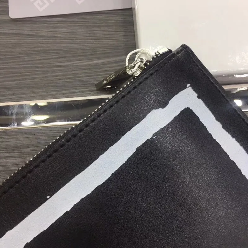 Thermal Givenchy Clutch Bags 44806