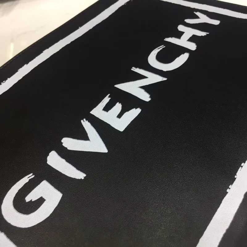 Thermal Givenchy Clutch Bags 44806