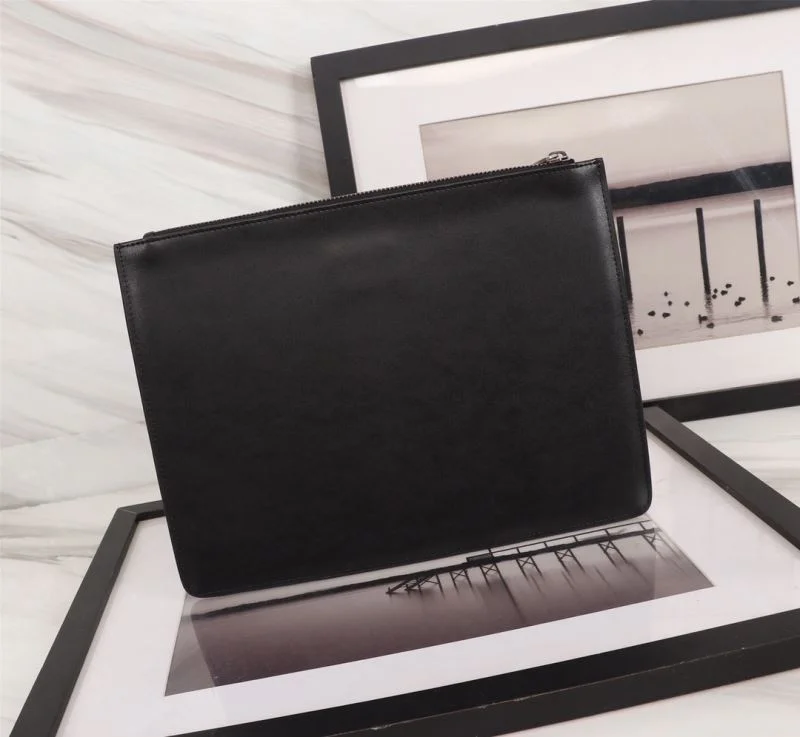 DailyWear Givenchy Clutch Bags 44805