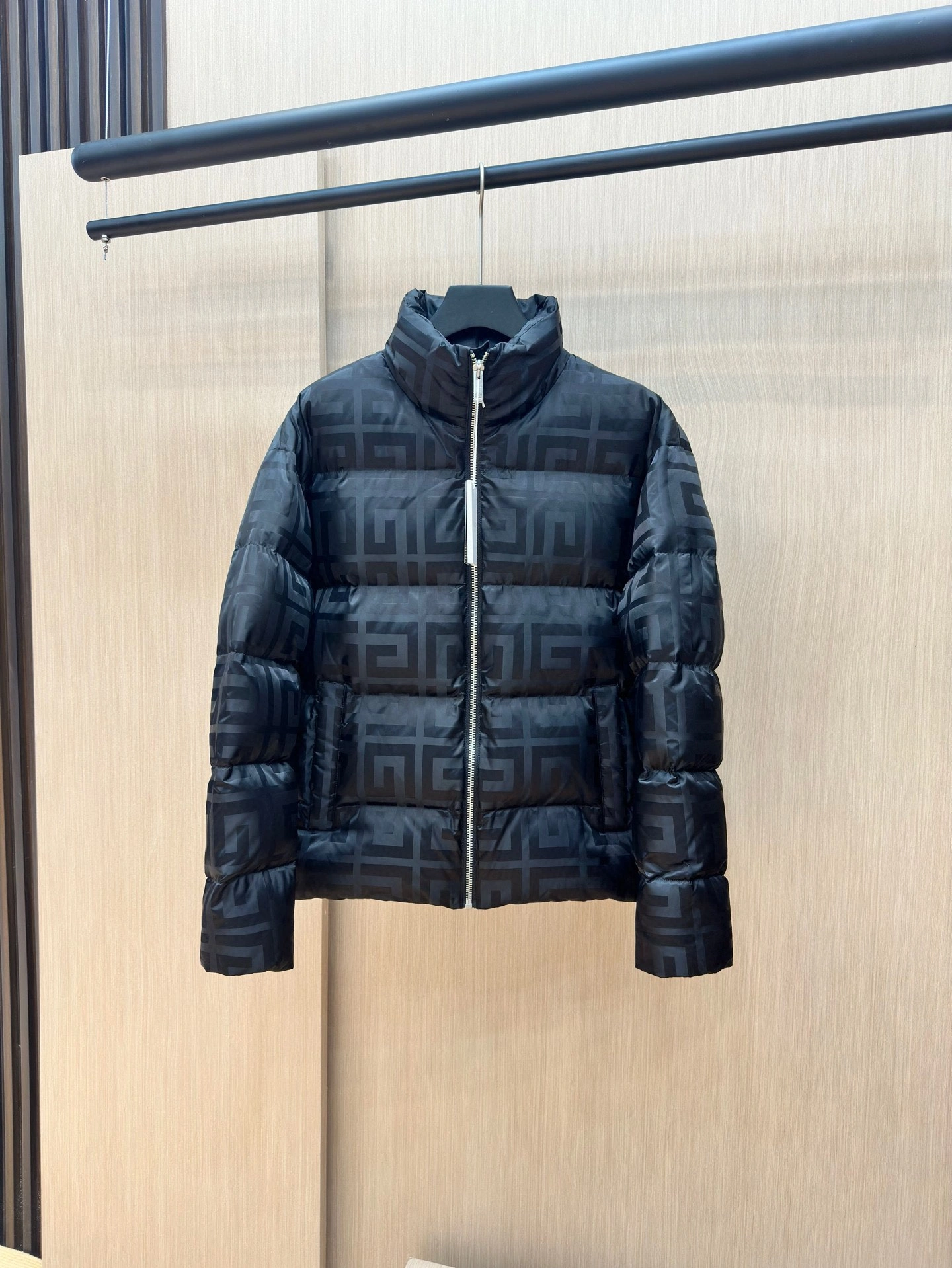 Fashionable Givenchy Down Jackets 124231