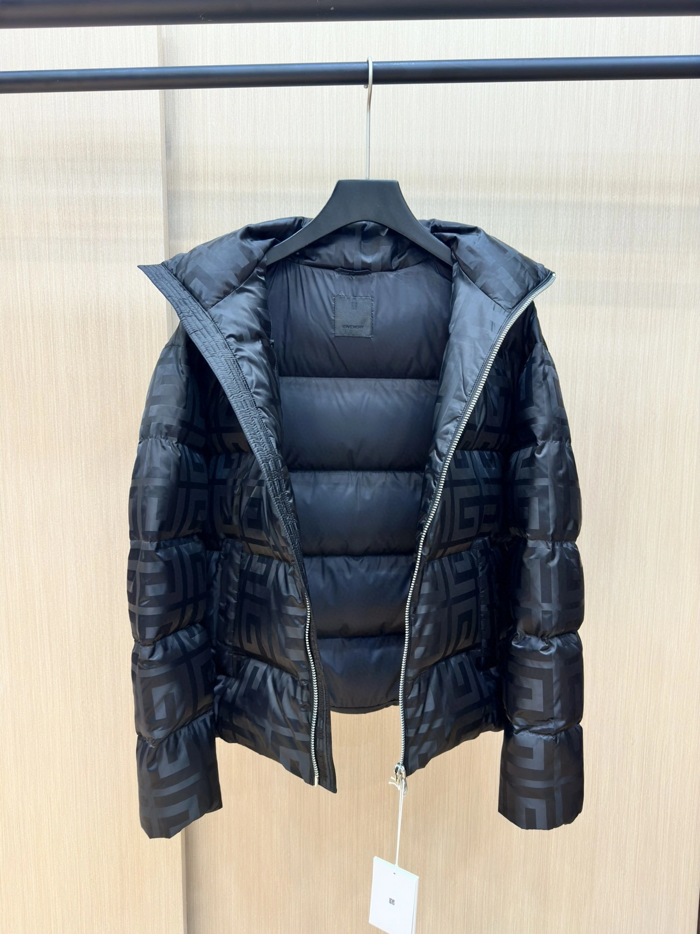 Fashionable Givenchy Down Jackets 124231