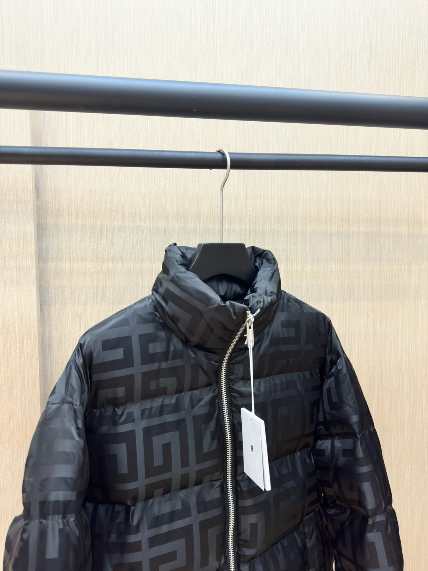 Fashionable Givenchy Down Jackets 124231
