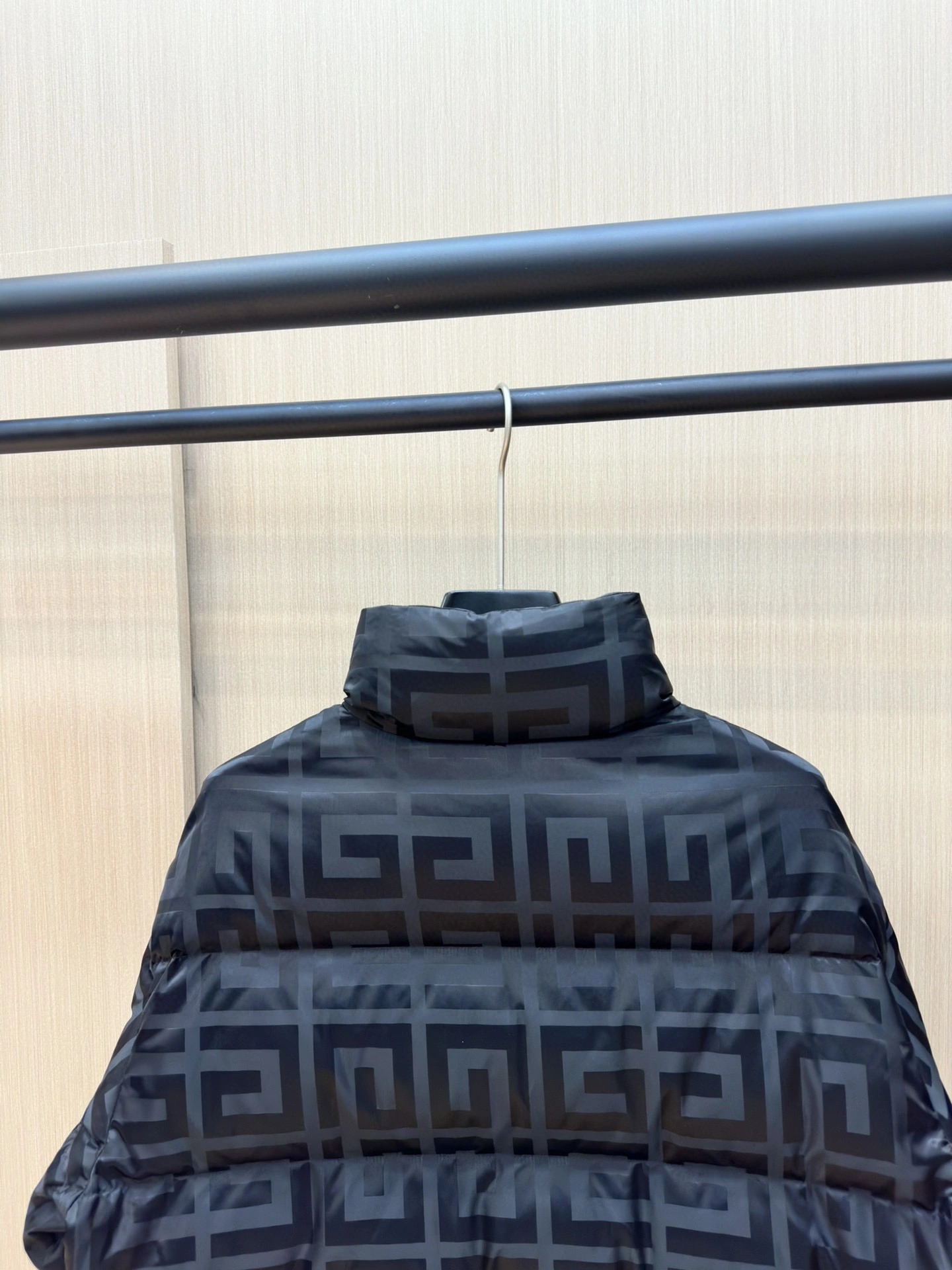 Fashionable Givenchy Down Jackets 124231