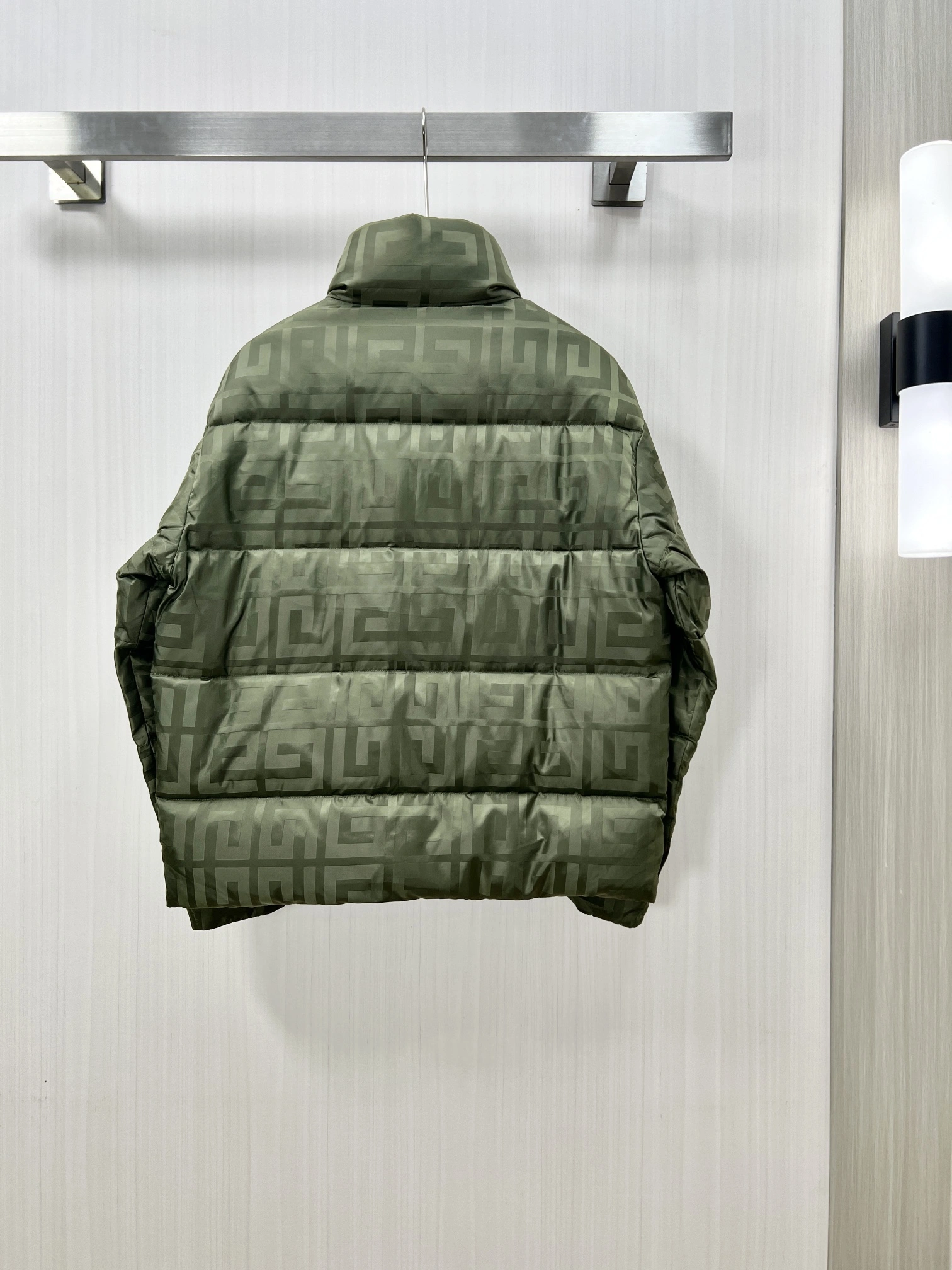 Chic Givenchy Down Jackets 124221