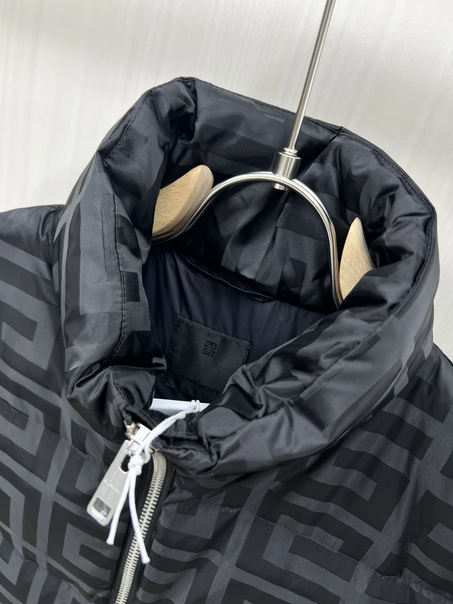 Givenchy Down Jackets HighPerformance 124213