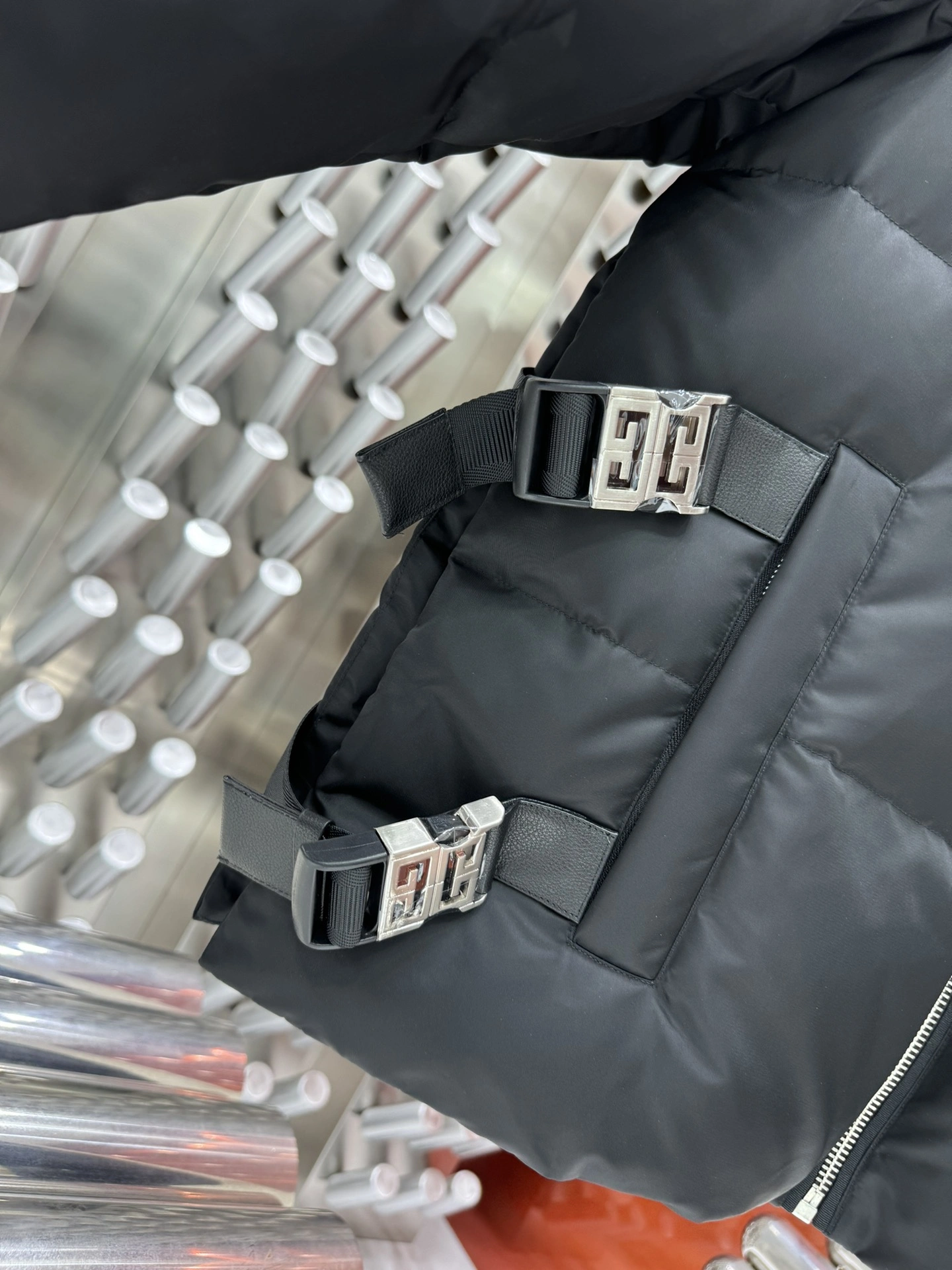 StreetReady Givenchy Down Jackets 124217