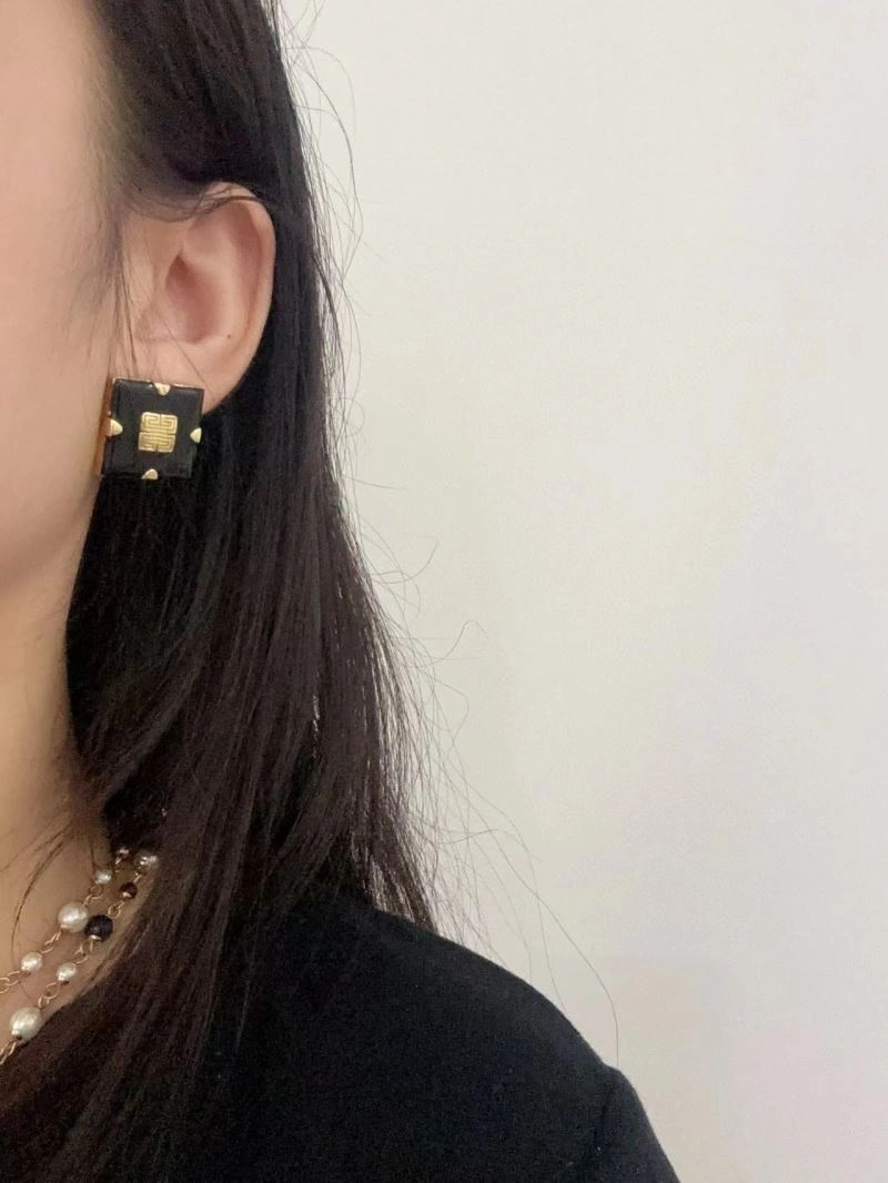 Givenchy Earrings SoftTouch 214613